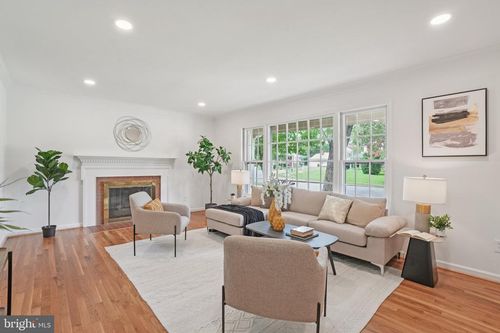 5803 Sunderland Ct, ALEXANDRIA, VA, 22315-4144 | Card Image