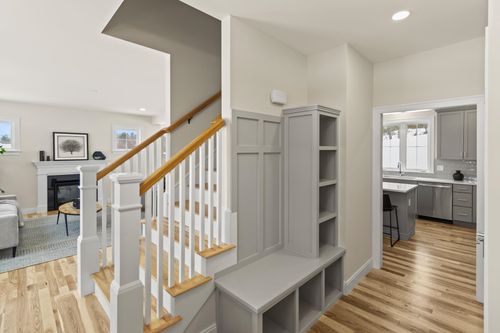 95-8 Megans Way, Epping, NH, 03042-4412 | Card Image