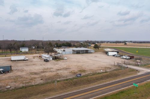 700 E Main St, Richland, TX, 76681-4415 | Card Image