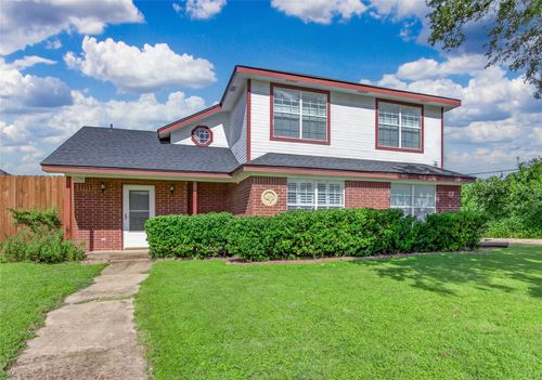 311 College Ave, Florence, TX, 76527-4062 | Card Image