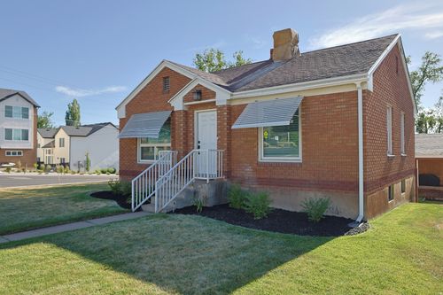 3999 Orchard Ave, South Ogden, UT, 84403-1809 | Card Image