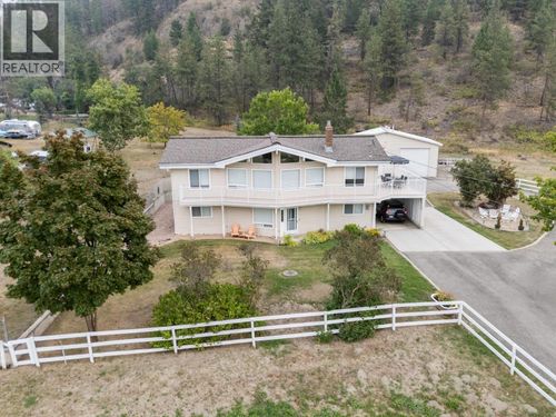 535 Curtis Rd, Kelowna, BC, V1V2G6 | Card Image