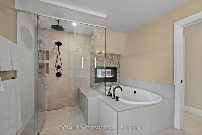 1056 Heenan Terr, House other with 4 bedrooms, 4 bathrooms and 6 parking in Manotick ON | Image 28
