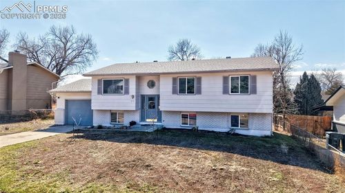 108 Cielo Vista St, Colorado Springs, CO, 80911-2406 | Card Image