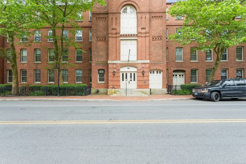 apt-214-92 Main St, Deep River, CT, 06417-1840 | Card Image