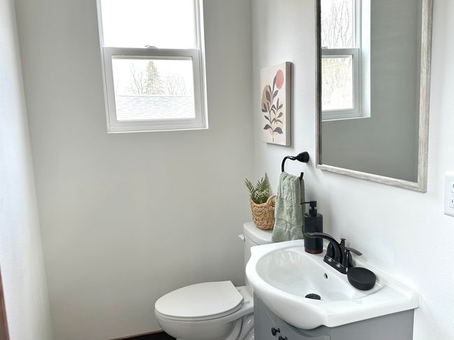 509 S Van Buren St, House other with 3 bedrooms, 2 bathrooms and null parking in LANCASTER WI | Image 5