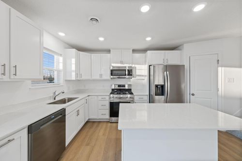 21669 Lilac Ln, Farmington, MN, 55024 | Card Image