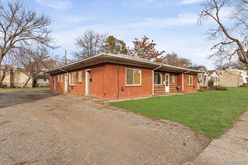 8225 Cadillac Ave, Warren, MI, 48089-2393 | Card Image