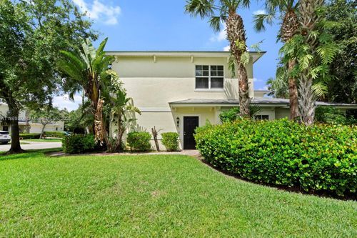 2700-2700 Creekside Dr, FORT PIERCE, FL, 34981-5116 | Card Image