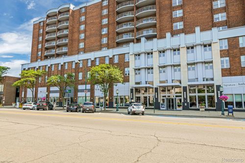502-411 S Old Woodward Ave, Birmingham, MI, 48009-6646 | Card Image