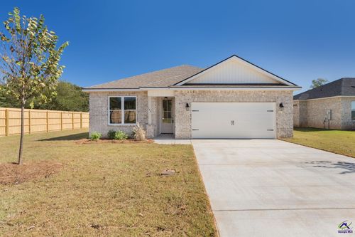 103 Hunts Landing Dr, Kathleen, GA, 31047-4195 | Card Image