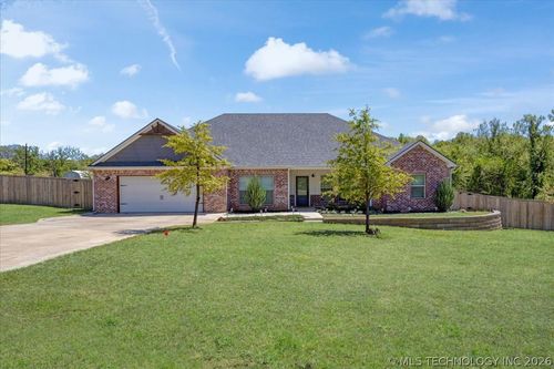 2086 N Ranchette Road, Durant, OK, 74701 | Card Image