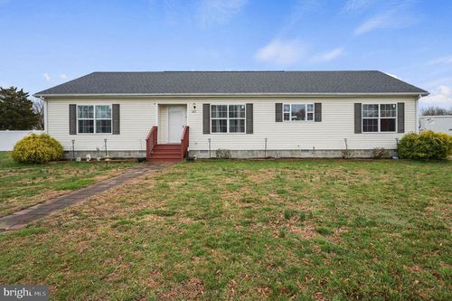 242 Shorty Ln, Smyrna, DE, 19977-3417 | Card Image