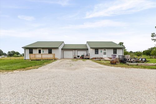 238 Maple St, New Bloomfield, MO, 65063-1594 | Card Image