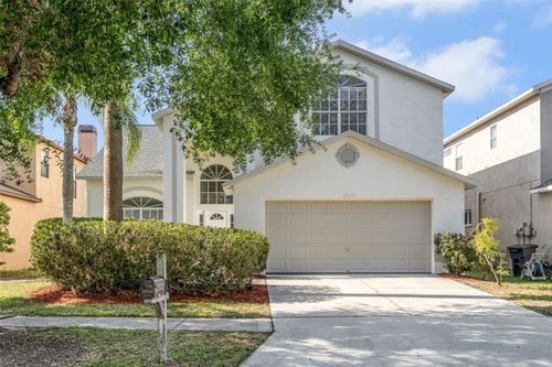 27330 Coral Springs Dr, WESLEY CHAPEL, FL, 33544-6627 | Card Image