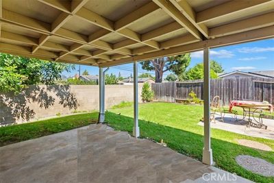 17th Street, House other with 4 bedrooms, 2 bathrooms and 2 parking in Chino CA | Image 3