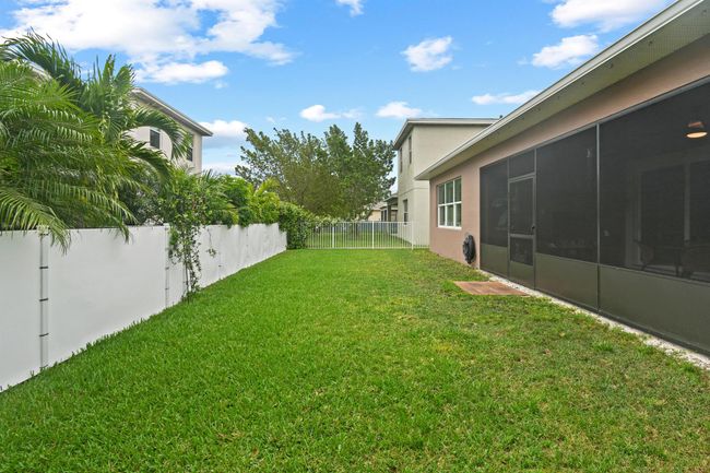 1277 Leonardo Cir, House other with 3 bedrooms, 2 bathrooms and null parking in Port Saint Lucie FL | Image 33