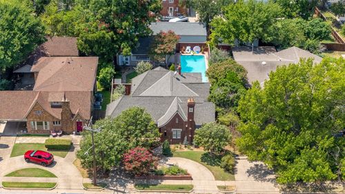 1808 Forest Park Blvd, Fort Worth, TX, 76110-6607 | Card Image