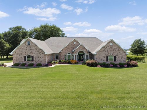 3311 Refinery Rd, Ardmore, OK, 73401-8901 | Card Image