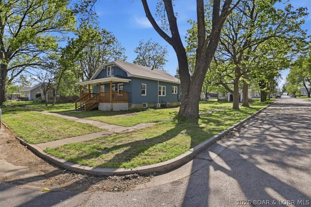 Residential in Eldon 4