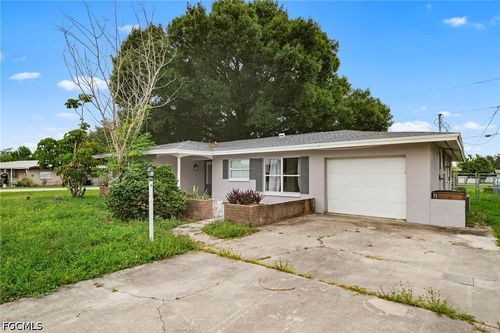 13802 2nd St, FORT MYERS, FL, 33905-2108 | Card Image