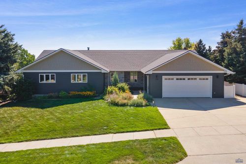 545 Texas St, Rapid City, SD, 57701-2306 | Card Image