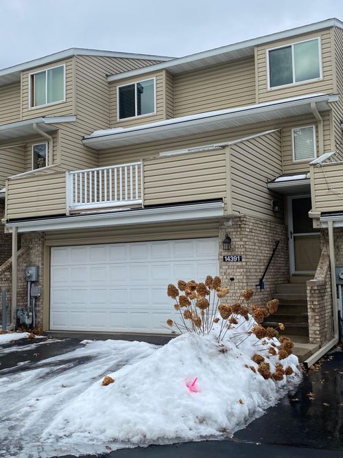 14391 Hickory Way, Apple Valley, MN, 55124-6683 | Card Image