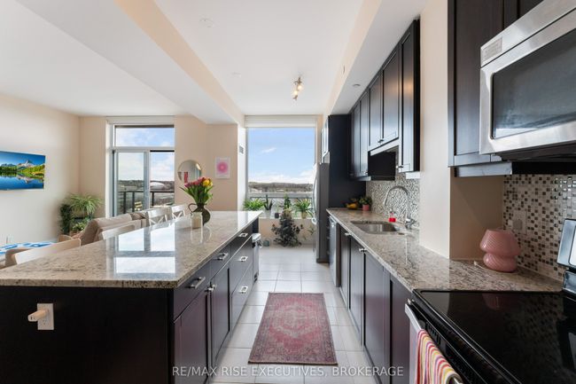 809 - 121 Queen St, Condo with 2 bedrooms, 2 bathrooms and null parking in Kingston ON | Image 11