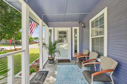 600 S Fitzhugh Ave, Dallas, TX, 75223-2122 | Card Image