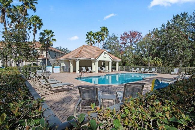 651 Sw Glen Crest Way, Condo with 3 bedrooms, 3 bathrooms and null parking in Stuart FL | Image 58