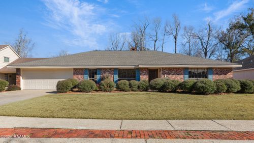 105 Mosswood Cir, Lafayette, LA, 70503-5238 | Card Image