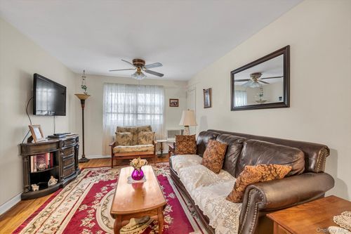 b-69 Bell Blvd, Bayside, NY, 11364-2514 | Card Image