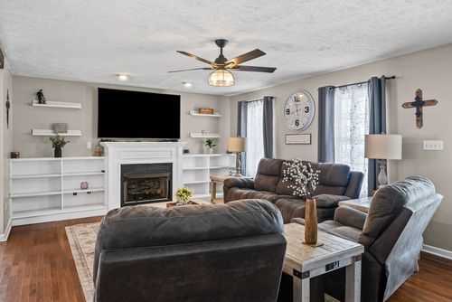 126 Flowers Rd, Crofton, KY, 42217-8276 | Card Image