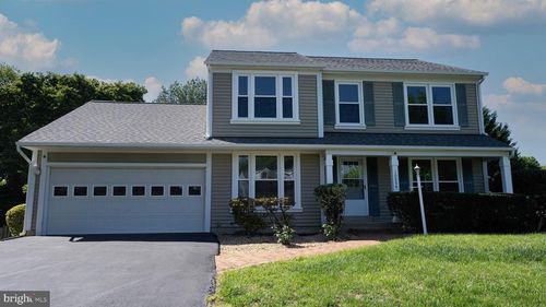10854 Monticello Ct, GREAT FALLS, VA, 22066-4239 | Card Image