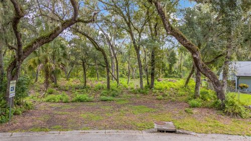 11731 Gail Dr, Temple Terrace, FL, 33617-2600 | Card Image