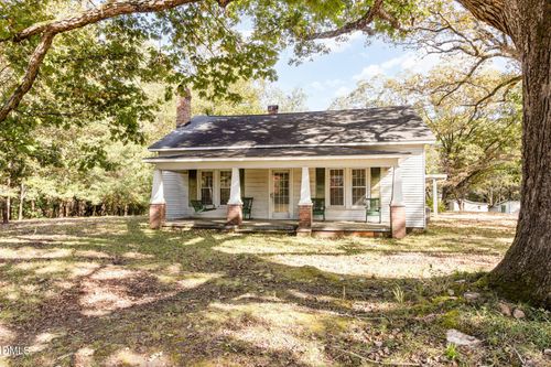 5033 Theys Rd, Raleigh, NC, 27606-8916 | Card Image