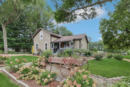 239 Nelson Street, Sharon, WI, 53585 | Card Image