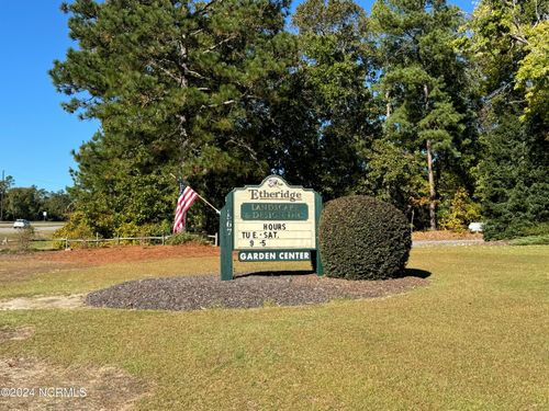 7567 Nc 211 Highway, West End, NC, 27376 | Card Image