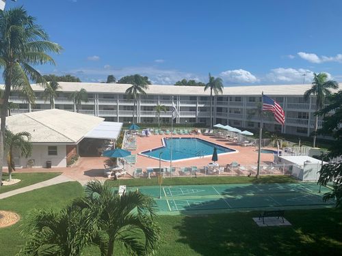 a110-5201 Ne 24th Ter, Fort Lauderdale, FL, 33308-3959 | Card Image