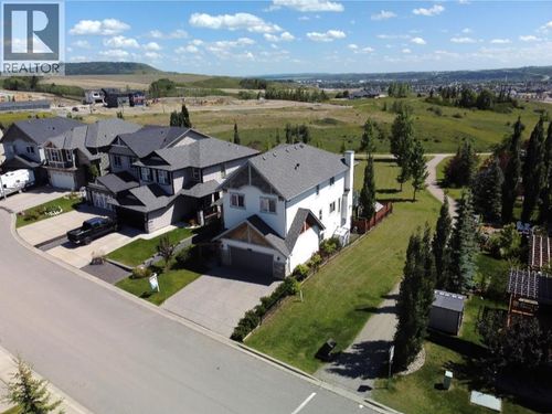 121 Heritage Hill, Cochrane, AB, T4C0L3 | Card Image