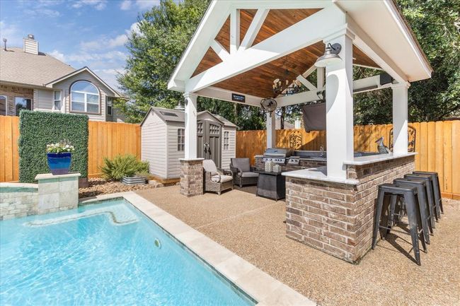 2601 Twisting Pine Ct, House other with 5 bedrooms, 4 bathrooms and 2 parking in Kingwood TX | Image 25