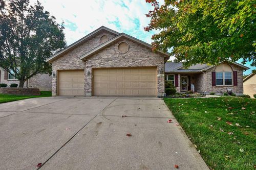 6551 Lucky Ln, Liberty Twp, OH, 45044-8759 | Card Image