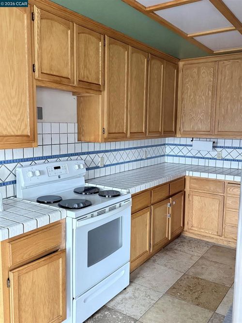 300 300 Concord St, Vallejo, CA, 94591 | Card Image