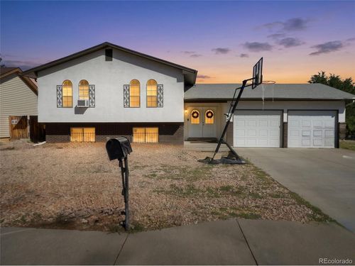 13 Remington Ct, Pueblo, CO, 81008-1812 | Card Image