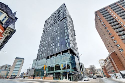 {{alt}} | Card Image