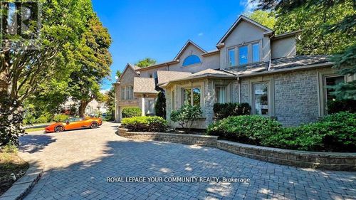 43 Denham Dr, Richmond Hill, ON, L4C6H7 | Card Image