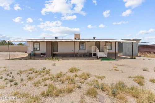 7125 Fox Rd, Las Cruces, NM, 88012-6126 | Card Image