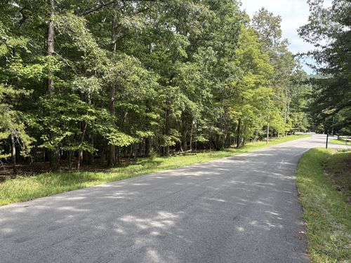 25 Chatham Ct, Crossville, TN, 38558 | Card Image
