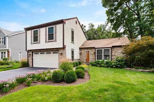 400 Old Hunt Rd, Fox River Grove, IL, 60021-1832 | Card Image