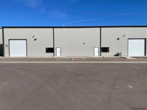 2530 Old Happy Jack Rd, Cheyenne, WY, 82001-3346 | Card Image
